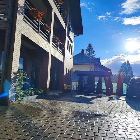 Hotel Enigma Bucovinei Vicovu de Jos Exterior foto